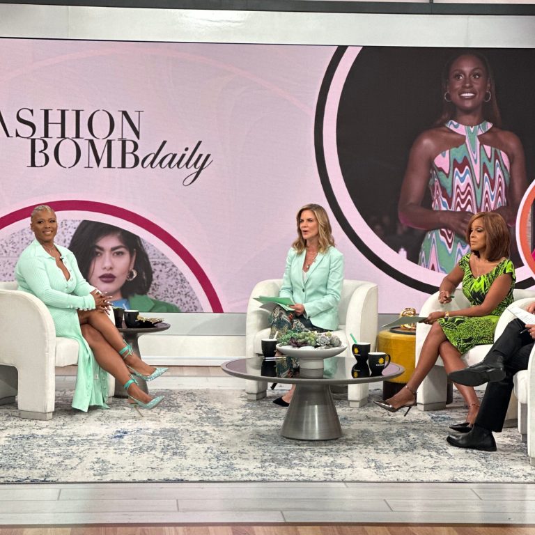 Watch Now: BeautyLifeFun CEO Claire Sulmers on CBS Mornings with Gayle King!