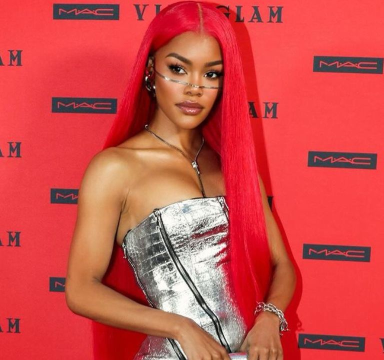 Teyana Taylor Stunned in a Silver Metallic LaQuan Smith Dress to the MAC Viva Glam Ball in New York
