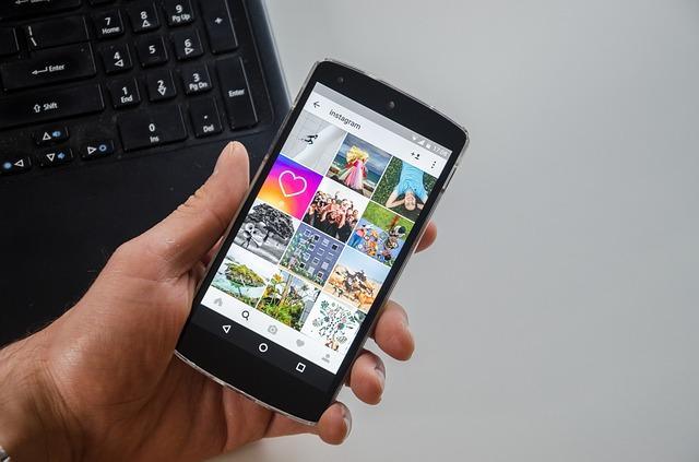 Картинки по запросу convey message on instagram