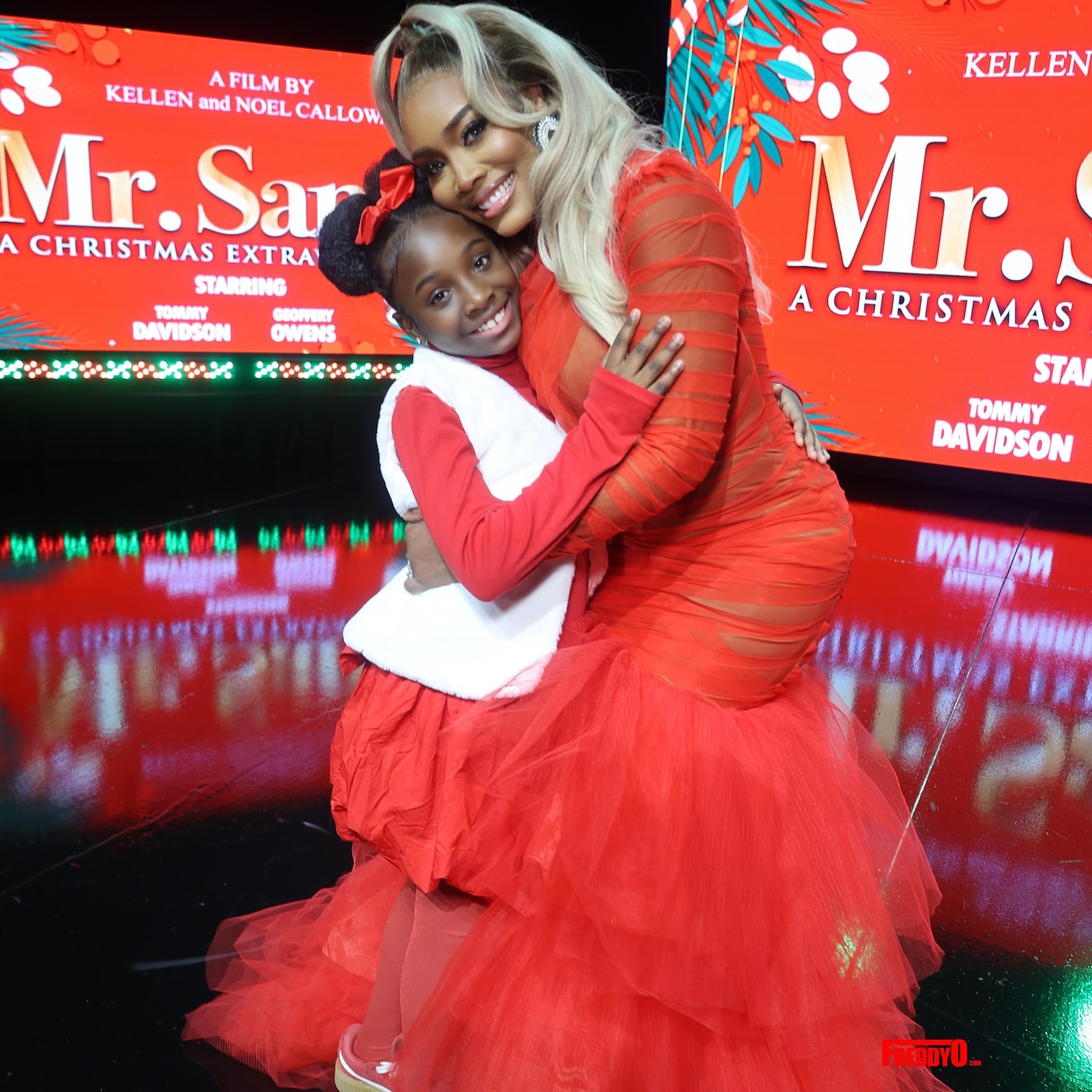 Yandy Smith Sings At The Mr Santa The Movie Premiere In Atlanta In A Red Oyemwen Gown Available At BeautyLifeFun Shop IMG 5640