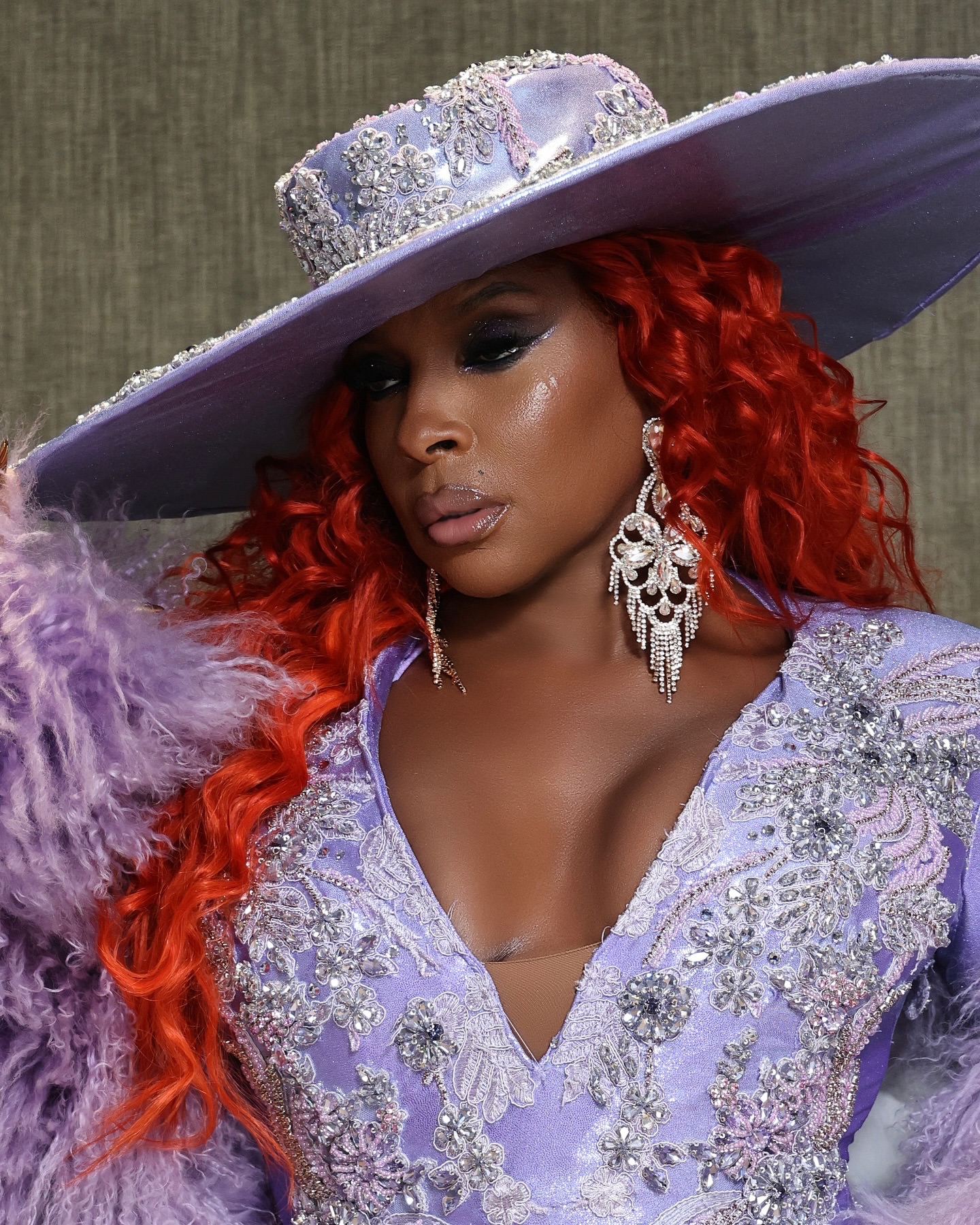 4 Mary J Blige Opens Her Tour For My Fans In Custom Walter Collection Angel Brinks And A Lilac Mongolian Coat From FGM Bespoke