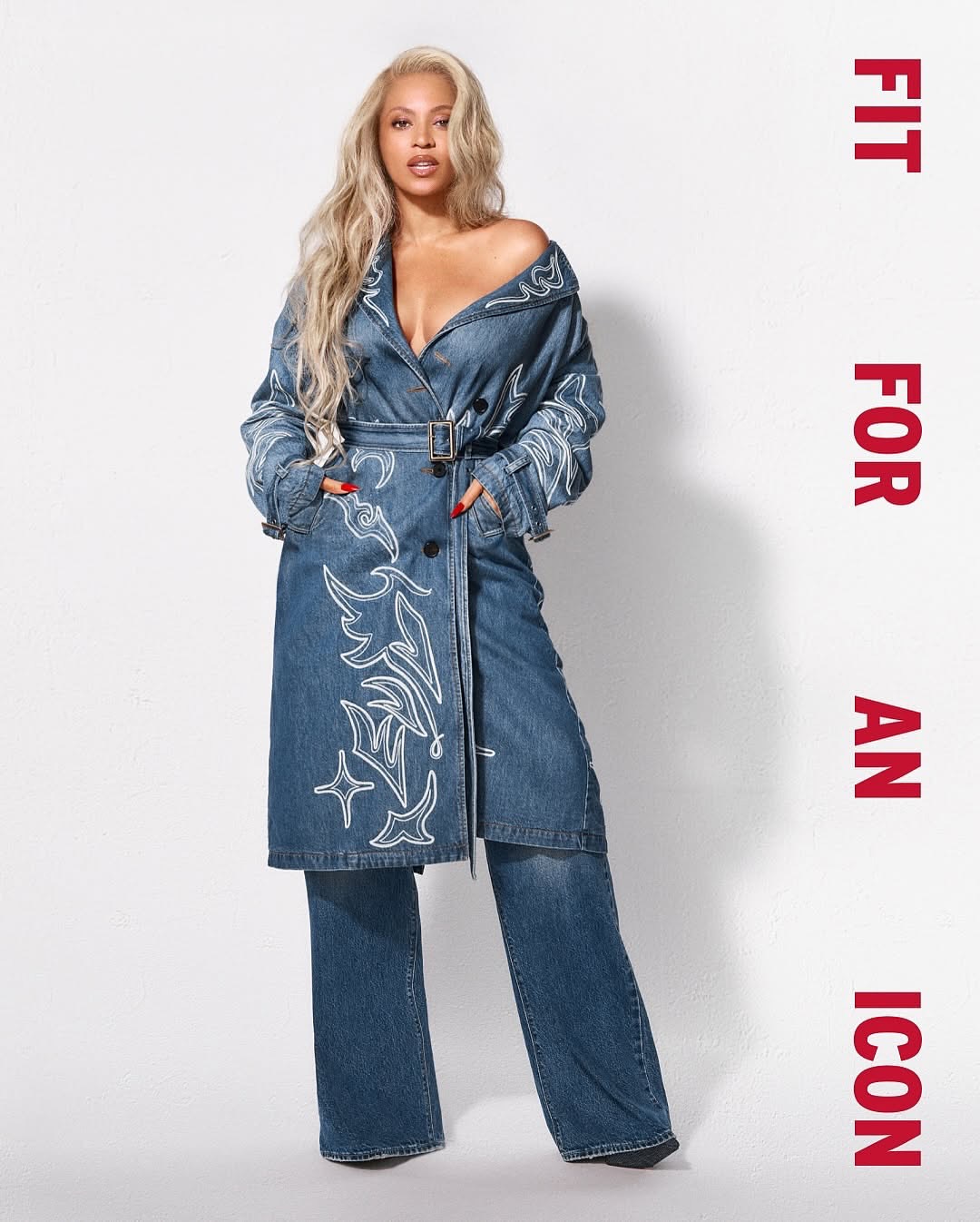 Beyonce Posed In A Blue Denim On Denim Look For Levis Latest Campaign 3