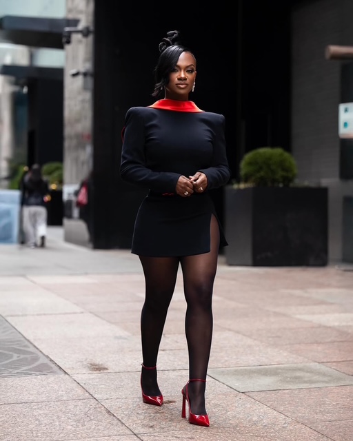9 Kandi Slays In Laquan Smith Black And Red Reverse Blazer Dress To Promote Othello On Broadway
