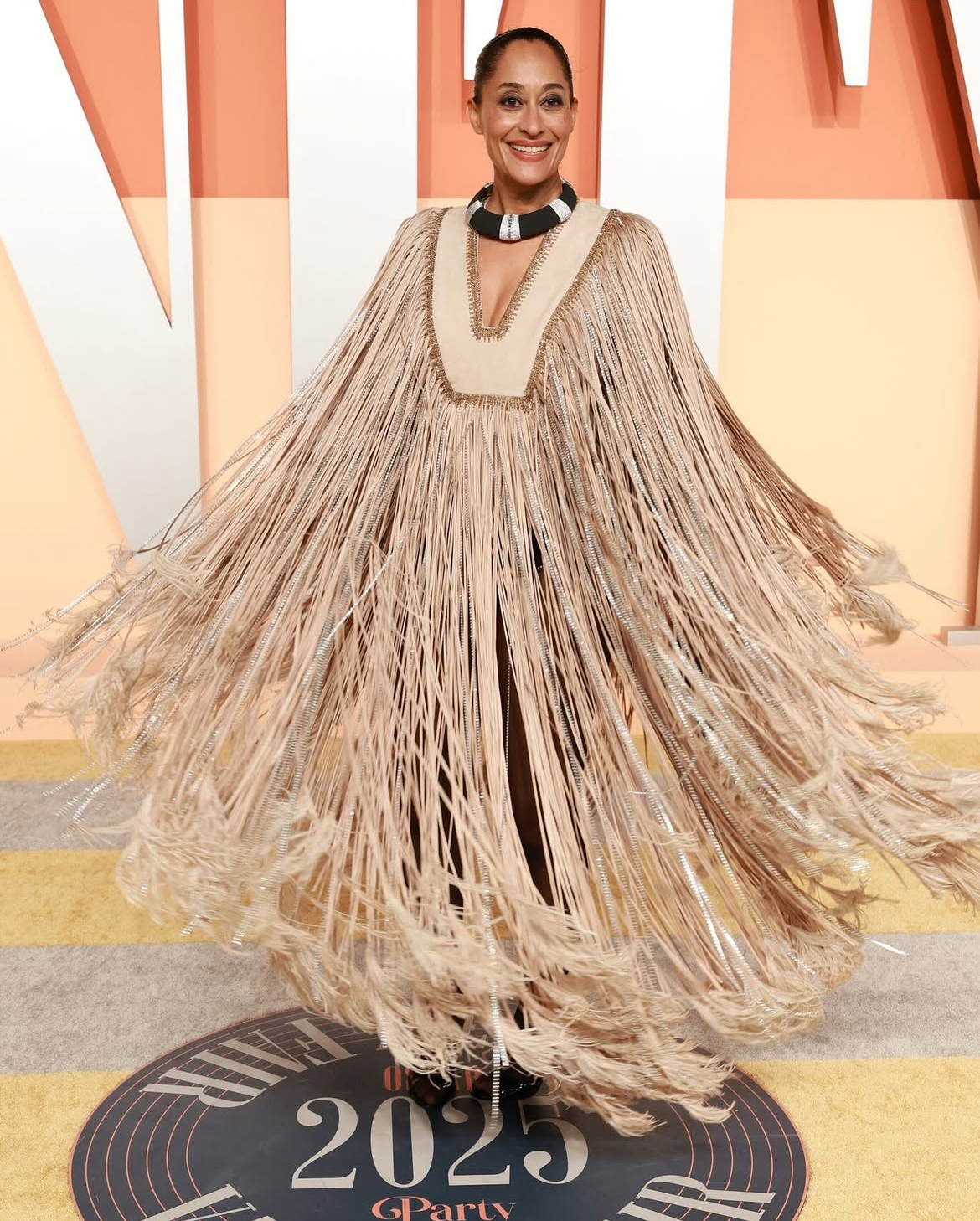 BeautyLifeFun Vanity Fair Oscar Party 2025 Recap Meagan Thee Stallion Looks Sizzling Hot In A Custom Green Feather Gown Halle Berry Stuns In A Silver Christian Siriano Dress 15