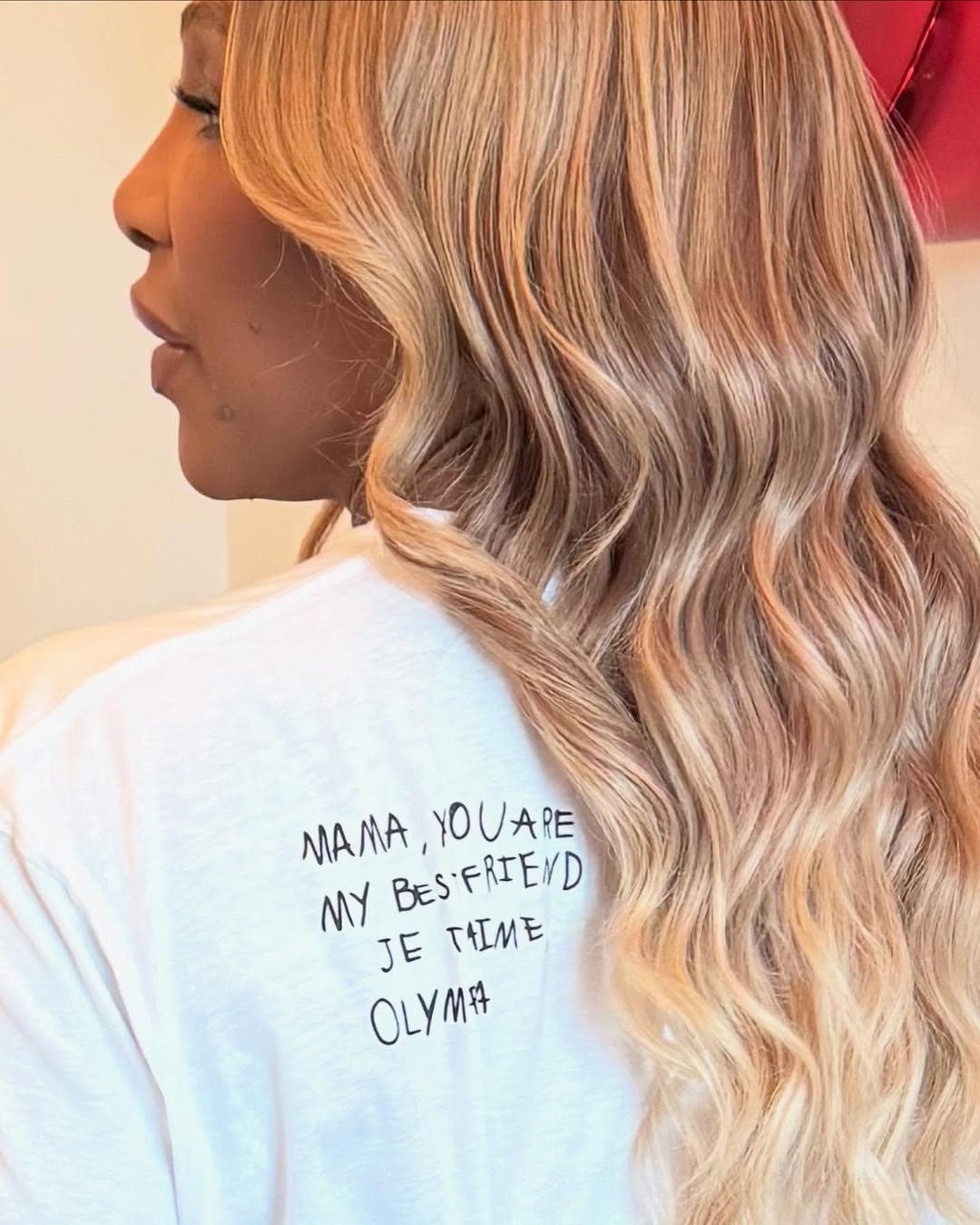 Serena Williams Posed For The Gram In Blue 690 Mugler Jeans And A White 1295 Balmain Jolie Madame Handbag 6