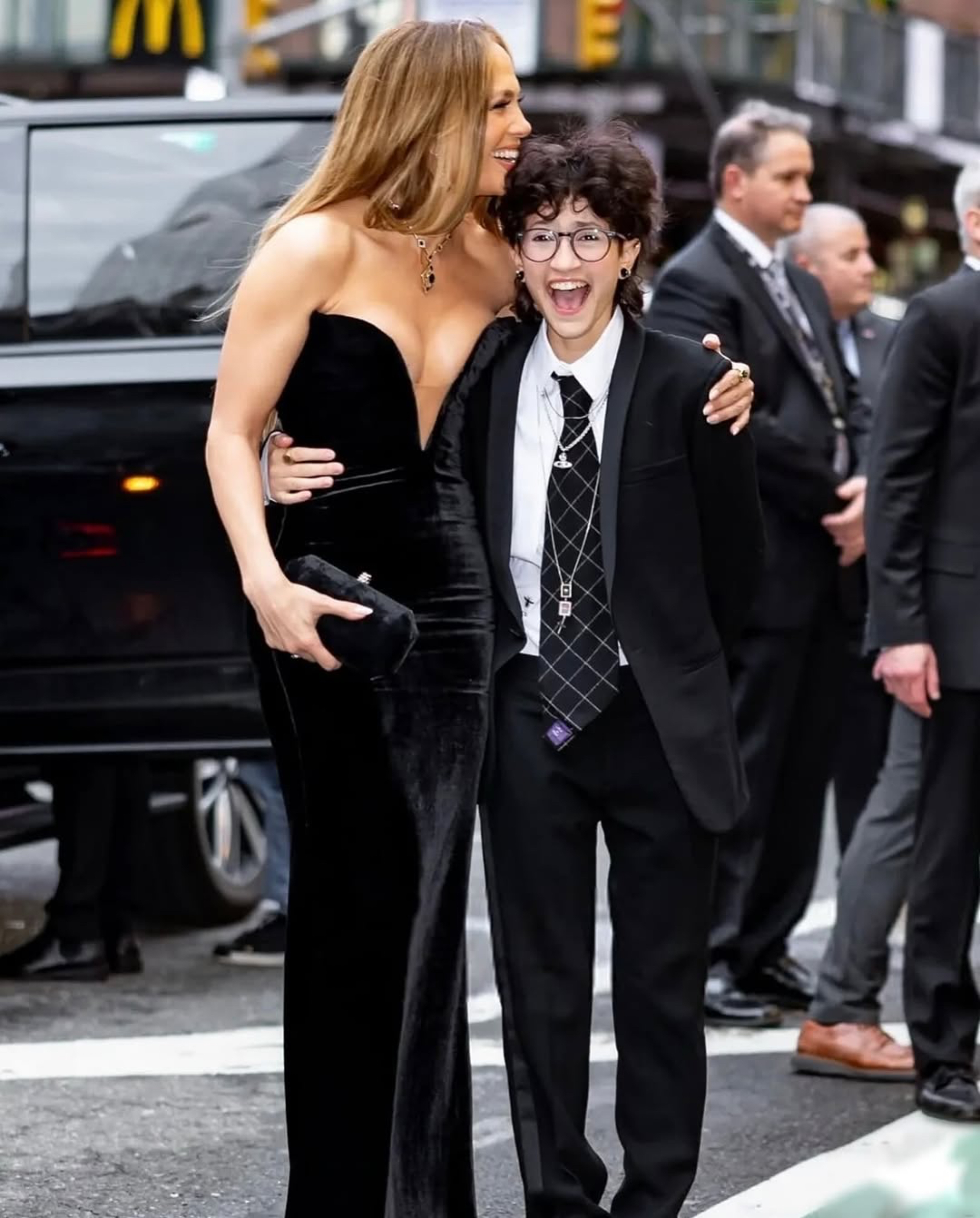 2 Jennifer Lopez Wears Saiid Kobeisy Black Column Gown With White Cape To Good Night And Good Luck New York Premiere