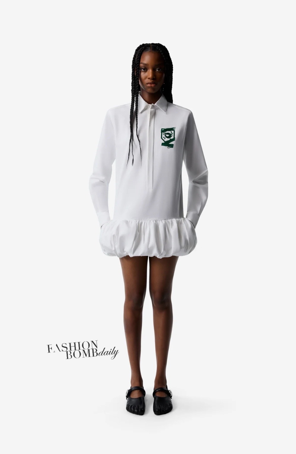 Mariah The Scientists Courtside Basketball With Young Thug Wearing A 740 Coperni Gathered Hem Shirt Dress And Amina Muaddi Boots Final 1