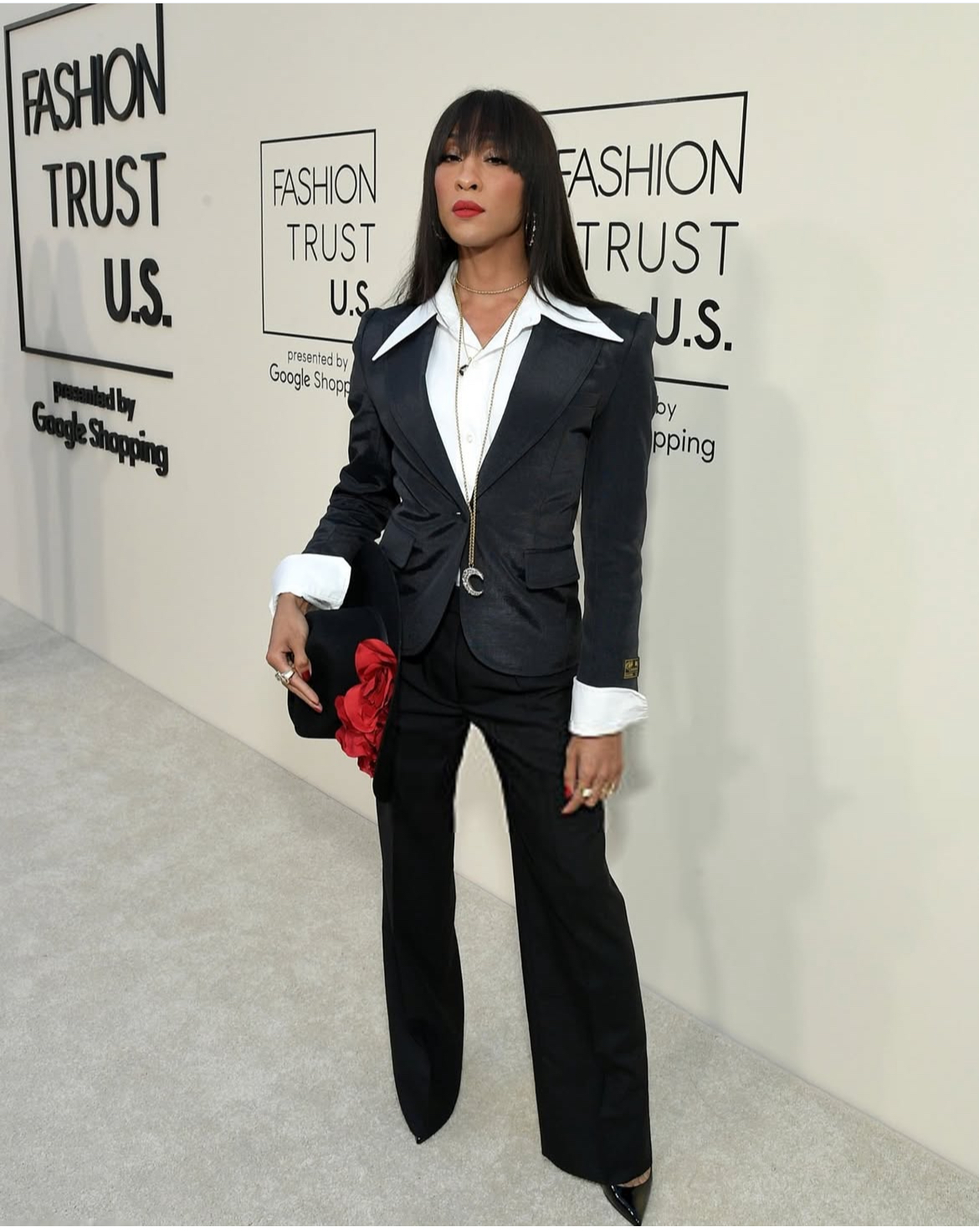 On The Scene At The Fashion Trust US Awards Kerry Washington In A Gold Beaded Burberry Gown Ciara In A Black Lace Dundas Look Taraji Henson In A Red Leather Simkhai Dress More 11