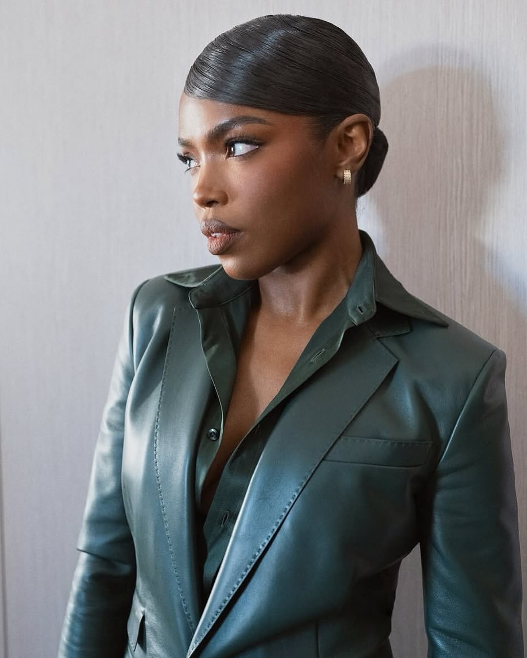 Ryan Destiny Wore An Emerald Green Ralph Lauren Monochromatic Look To The Brands Latest Runway Show 4