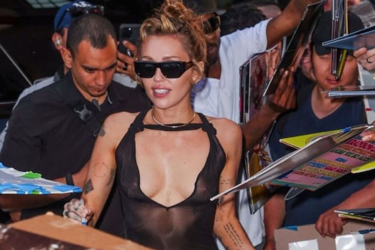 Miley Cyrus Wore a Black Ludovic de Saint Sernin ‘Carrie’ Dress to Celebrate ‘Something Beautiful’