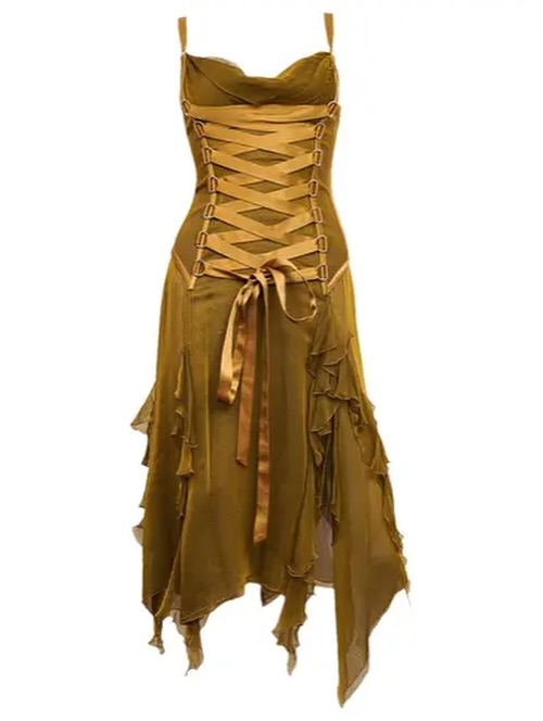 Christina Aguilera Promoted The New Burlesque Musical On Broadway In A Green Vintage Versace Dress 2