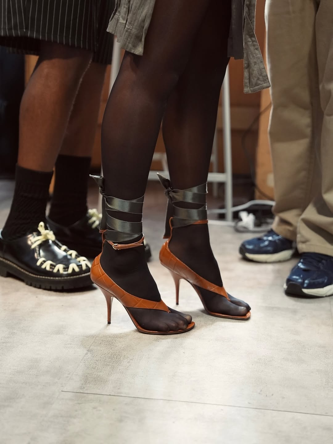 8998 9Naomi Osaka Stuns In Full Olive Green Ferragamo Look With Alexis Bittar Jewelry On The Today Show