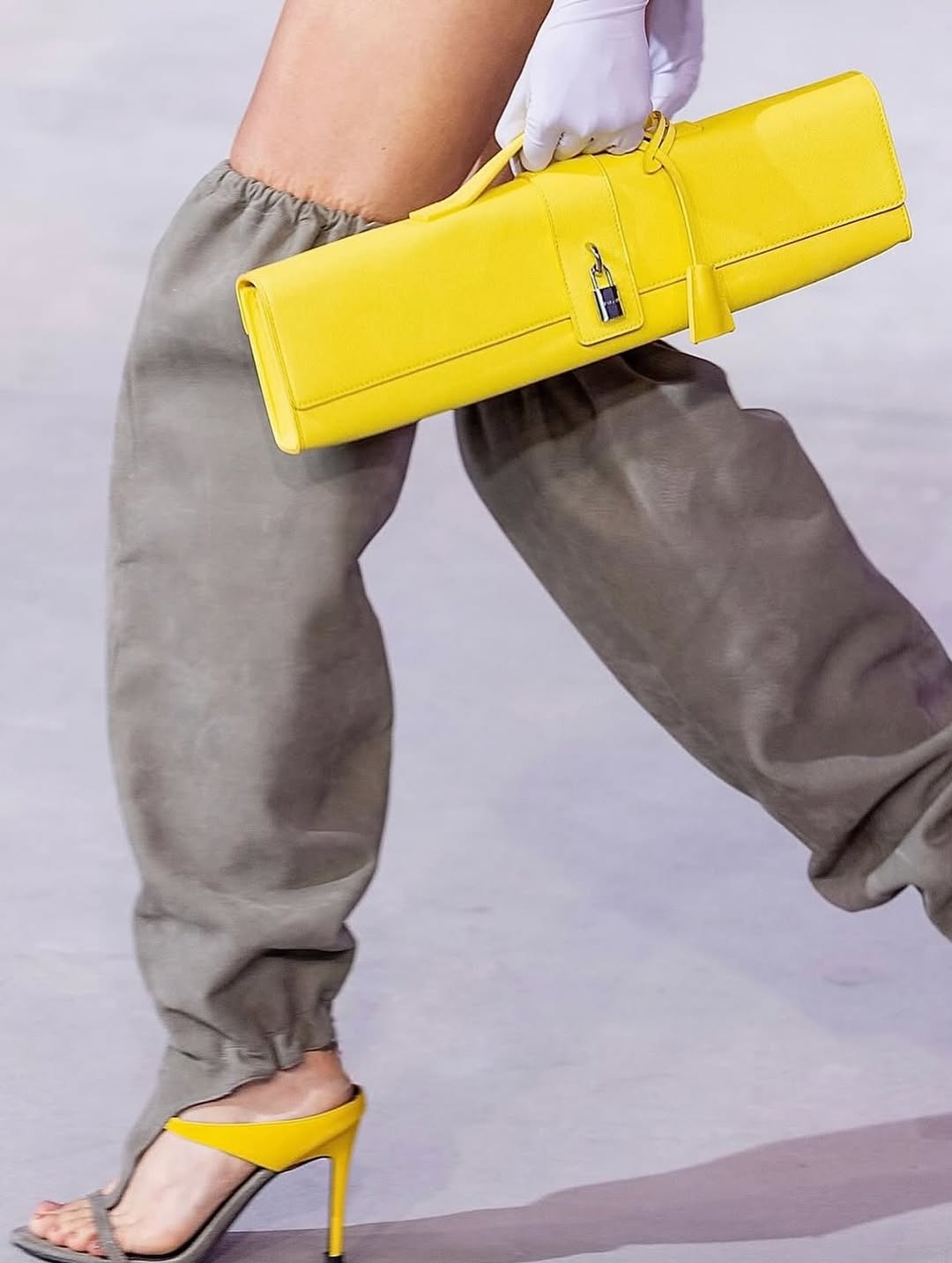 Ice Spice Posed In A Grey Fanci Club SS26 Dress To The Highest 2 Lowest Premiere In NY 2