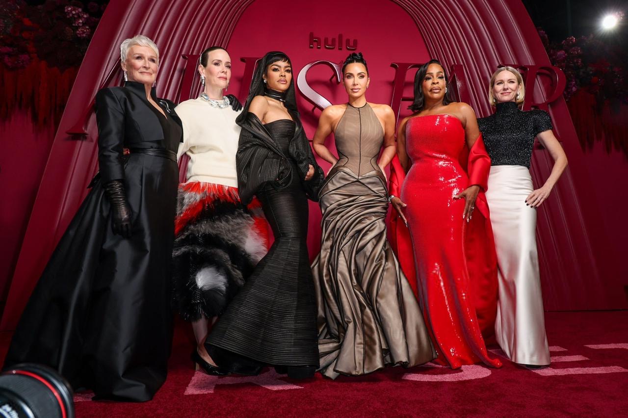 2 On The Scene At Hulus Alls Fair Premiere Kim Kardashian In Bronze Schiaparelli Teyana Taylor In Black Cong Tri Niecy Nash In Red Sequined Sergio Hudson And More 