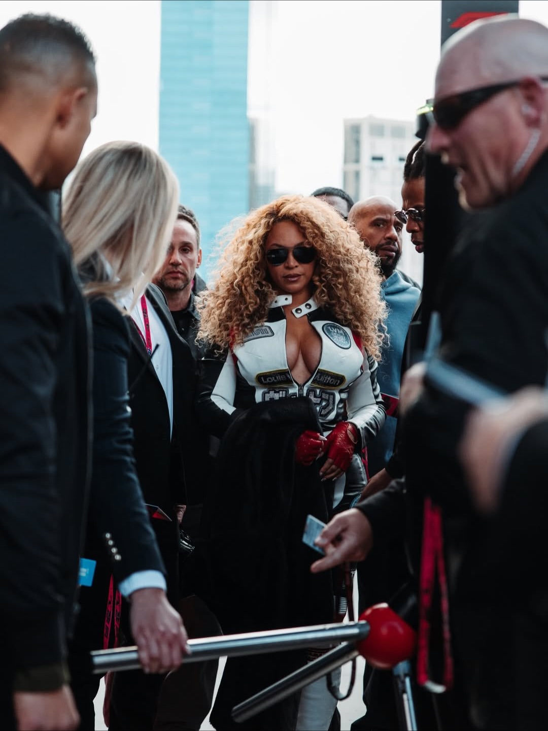 Beyonce And Jay Z Attend Formula 1 Las Vegas Grand Prix In Ferrari Red Leather And Racing Inspired Louis Vuitton Image 1763854571 7