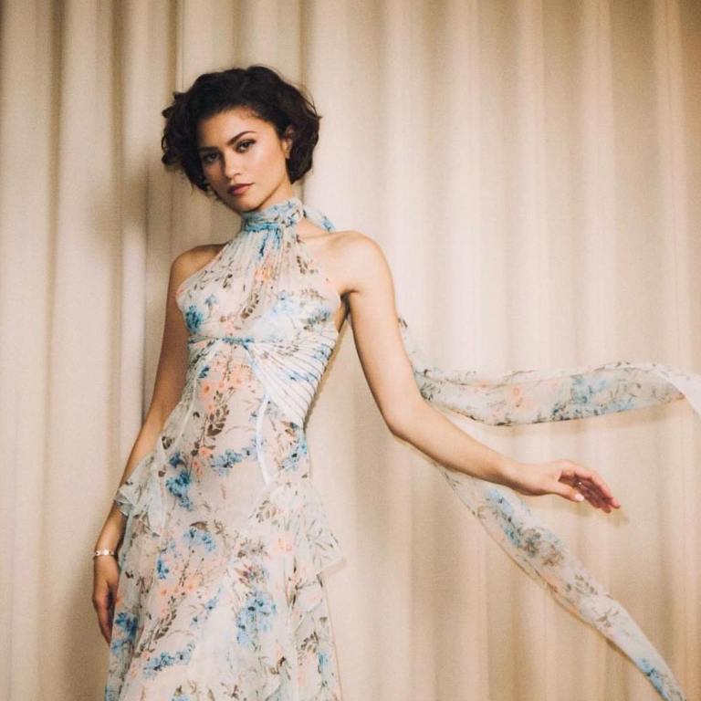 Zendaya Stuns in Blue Floral Alexander McQueen Chiffon Gown on Jimmy Kimmel Live