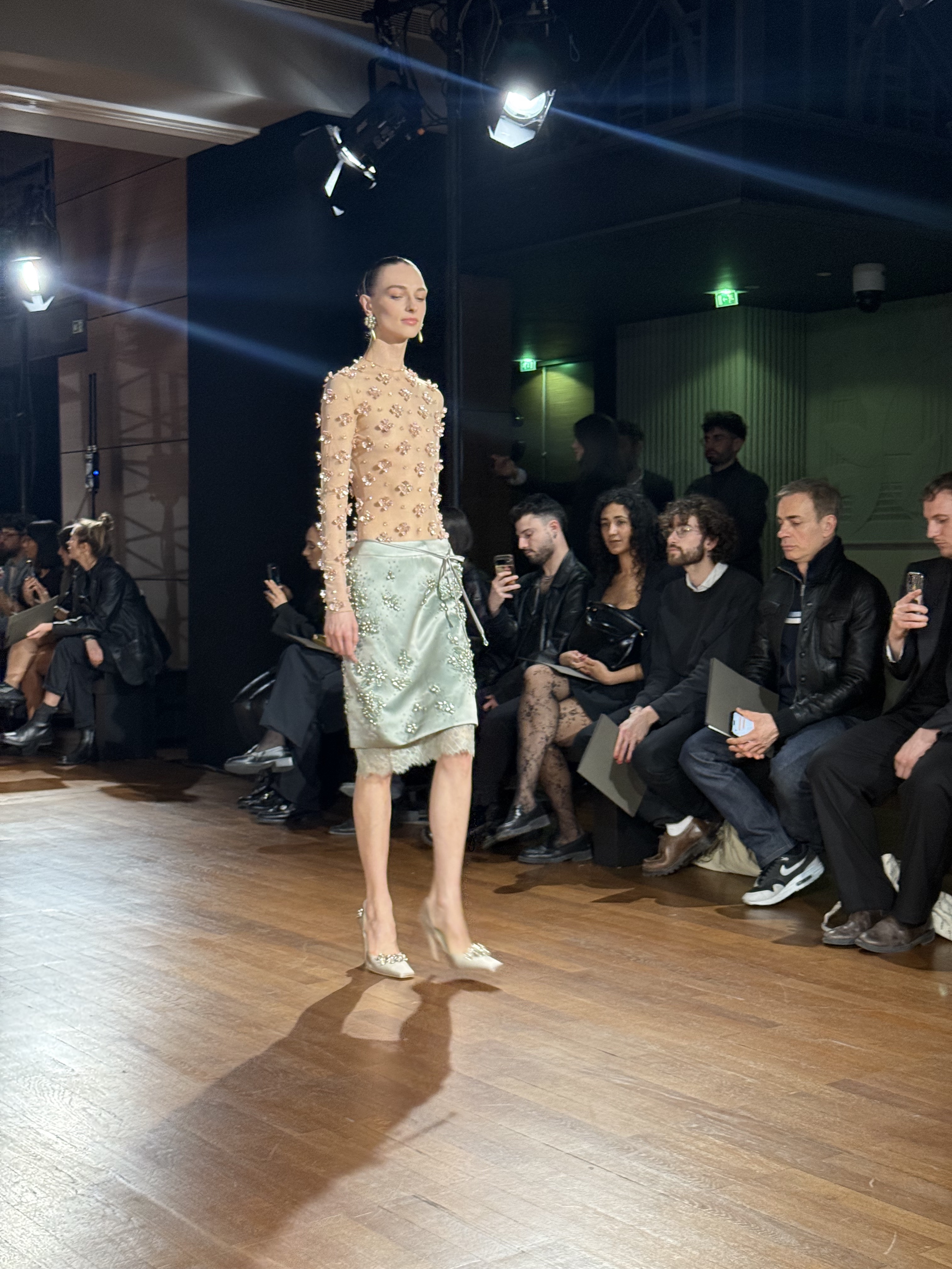 Georges Hobeika Fall 2026 Paris Fashion Week Show Review Lace Feathers And Beaded Evening Glamour IMG 8842