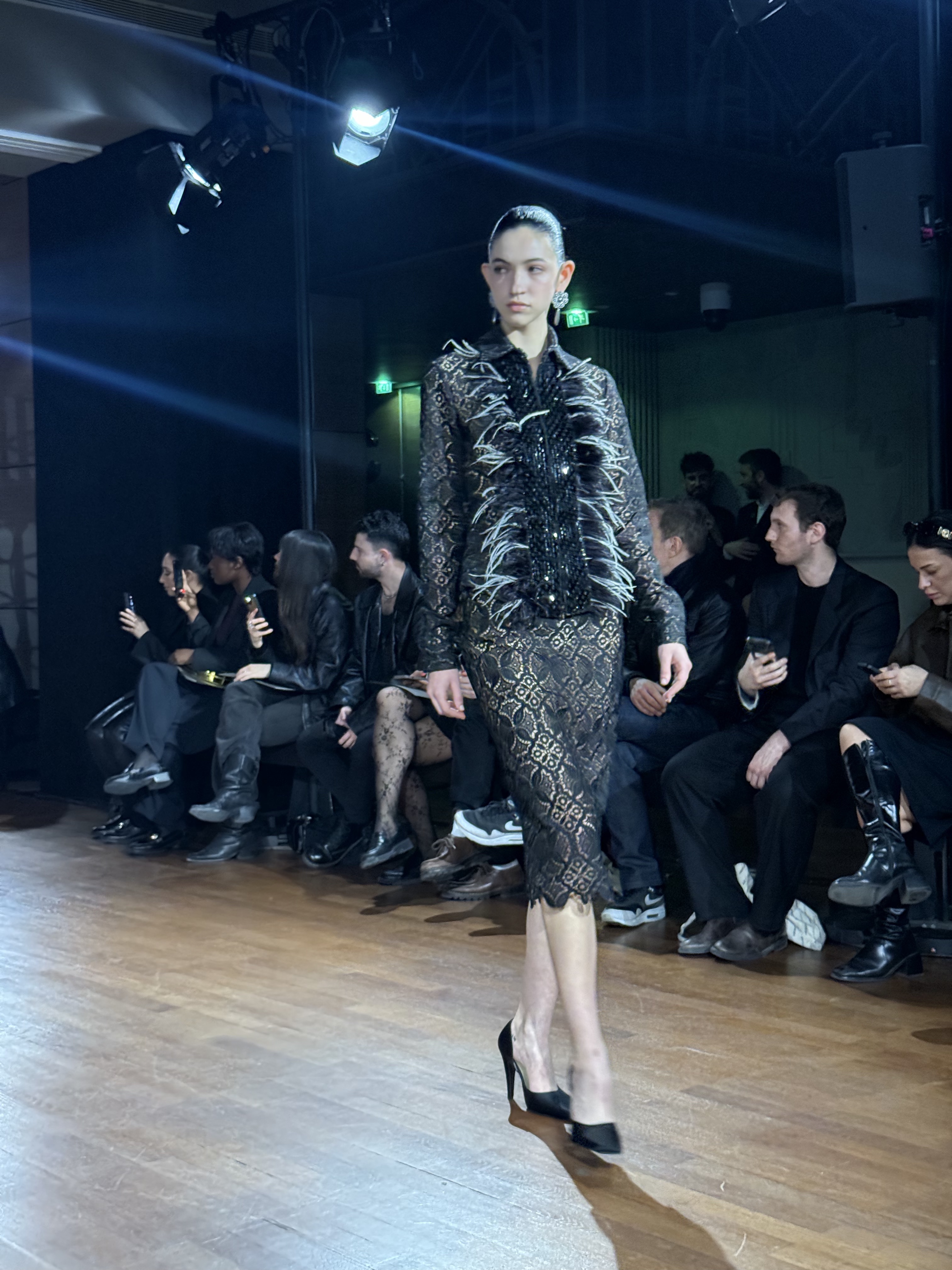 Georges Hobeika Fall 2026 Paris Fashion Week Show Review Lace Feathers And Beaded Evening Glamour IMG 8852