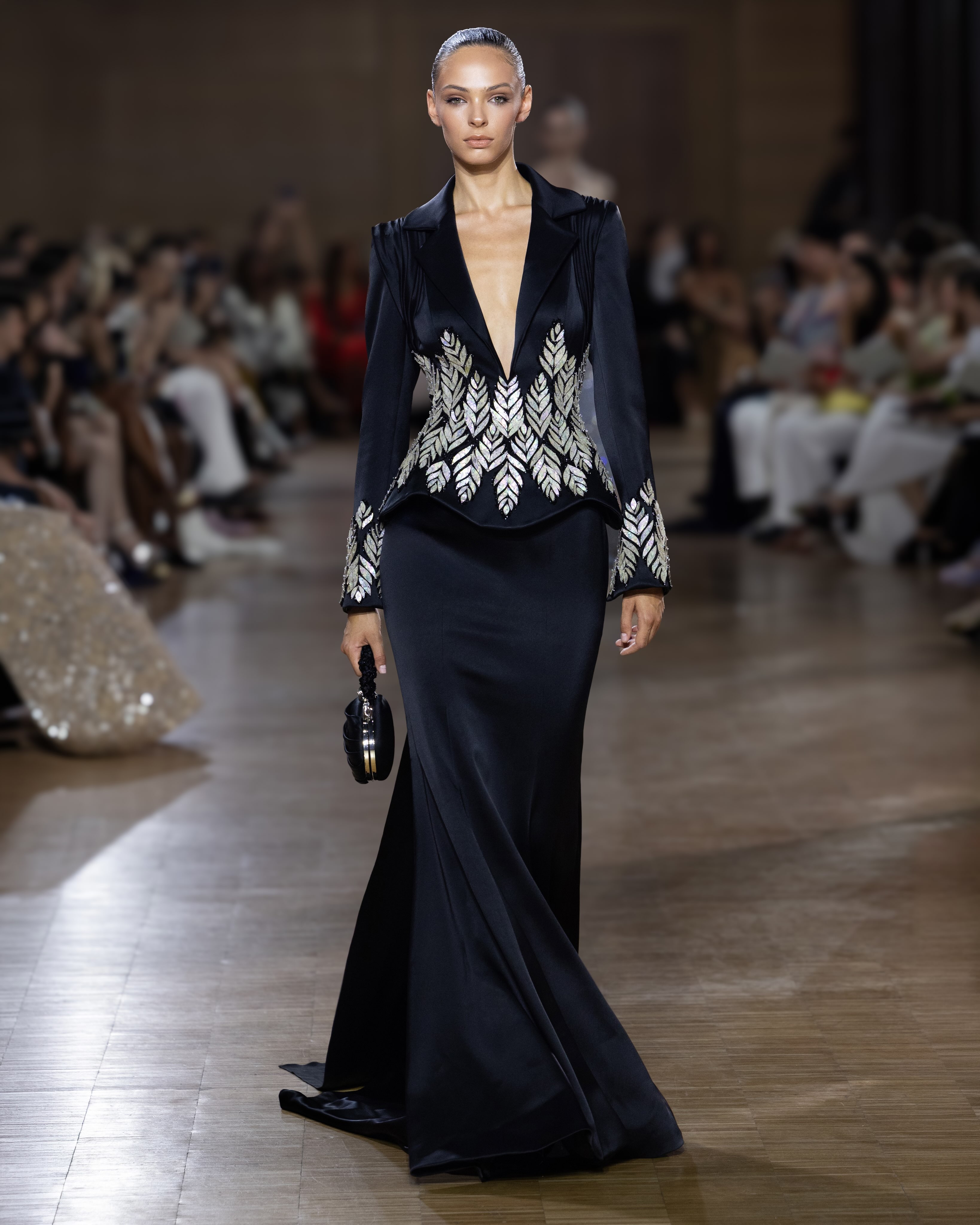 10 Repost From Tonywardcouture Tony Ward Couture Fall Winter 202627 The Desert Awakens Discover The Collection On Tonywardnet TonyWardCouture TonyWardCoutureFW2627 WhispersOfTheDunes