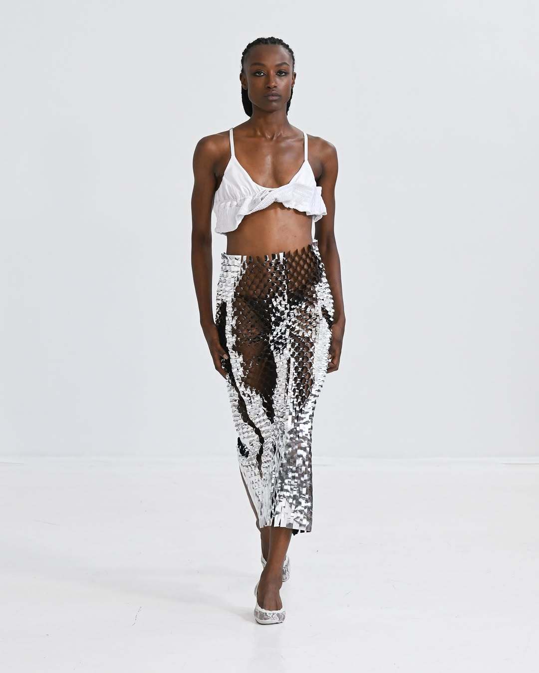 AREA SpringSummer 2027 Runway Review Metallic Drama Takes Over NYFW Image 1789656737 1