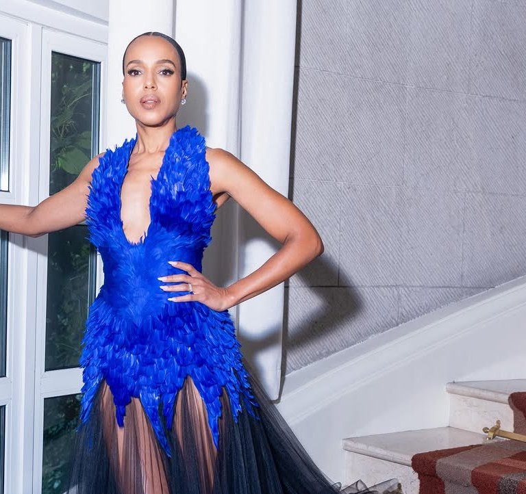 Kerry Washington Wore a Blue Feather Georges Chakra Fall 2026 Couture Dress to the Animales Premiere in Mexico City + Cardi B and Naomi Campbell in Georges Chakra