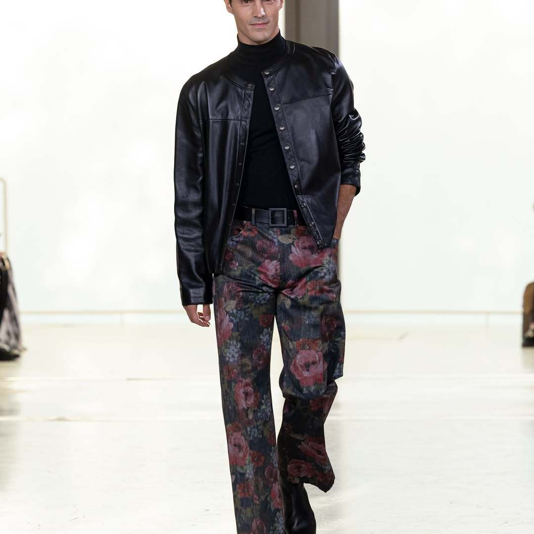 Agnes B Spring Summer 2027 Paris Fashion Week Scenic Prints Leather Image 1791253876 17